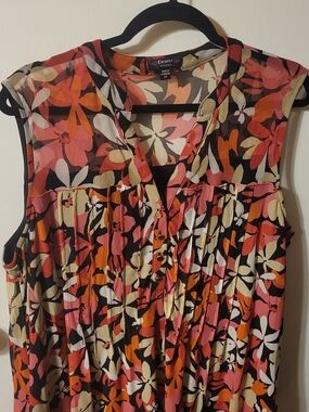 Cocomo Black Floral Pleated Sleeveless V-Neck Camisole